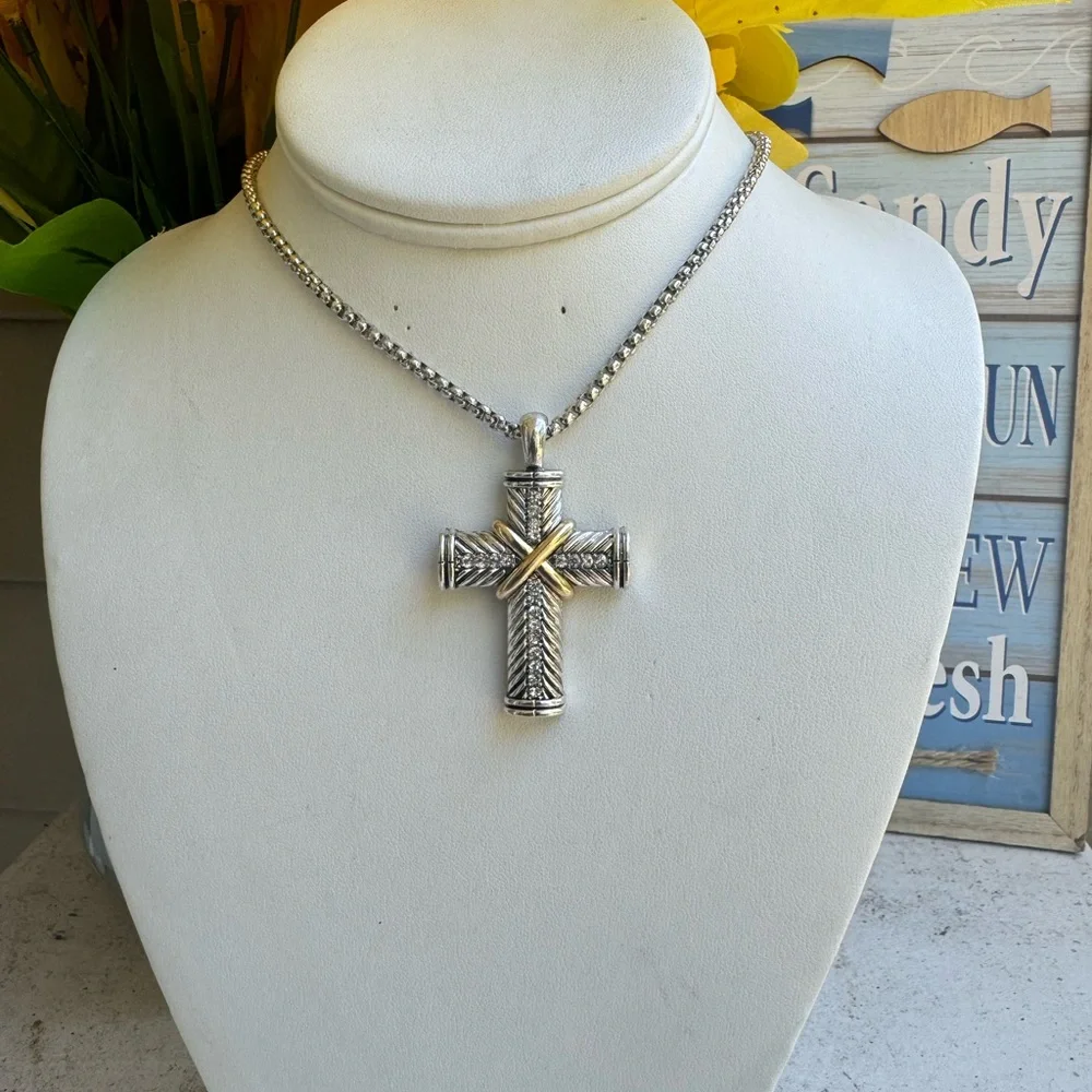 DENKAYS SILVER CROSS NEKLACE
